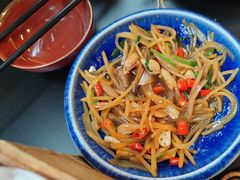 -古都历食南京菜·烤鸭·鸭血粉丝·汤包(南京博物院店)