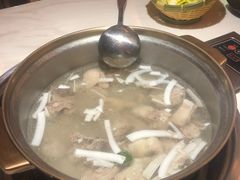 -喃喃椰·糟粕醋·椰子鸡火锅(七堡花园店)