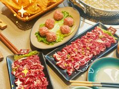 -四点金粥底火锅(沂州里店)