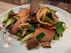 -鑫真味私房菜馆