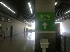 -深圳北站-停车场