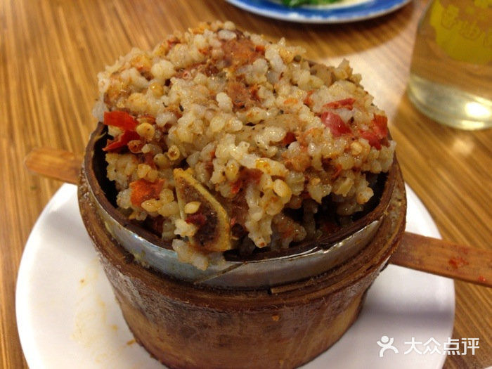 永康牛肉麵粉蒸排骨图片