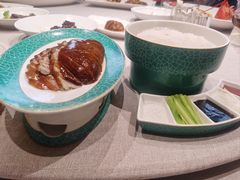 -品悦酒店(三林古镇店)