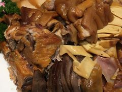 -那家老院子东北菜·饺子·小鸡炖蘑菇(艳华街店)