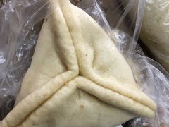 小时候糖三角-小闺女儿肉龙(西湖道店)
