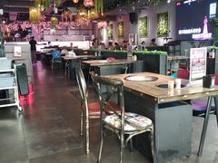 -烤圣自助美食音乐餐厅