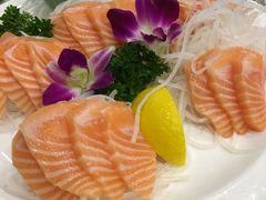 -青瓦餐厅·生鱼片·韩园烤肉(西塔店)