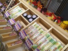 -花馬肆.云南过桥米线(汉神购物广场现场熬汤店)