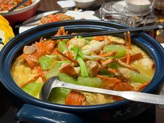 -东豪园林海鲜酒家(南港路辅路店)