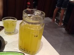 -一叶一世界·素食餐厅(锦华万达店)