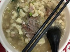 -秦香陕西食府(华贸天地店)