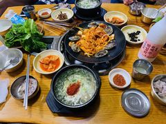 -城山辣炒黑猪肉