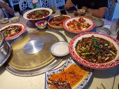 -牟记江湖特色重庆菜鱼蛋青蛙黄鳝海参(巴南区鱼洞鲁能店)
