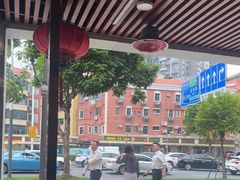 -胡须佬鸡煲四季火锅店(石厦西村直营店)