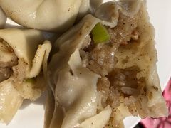 -严氏重油烧麦(民权路店)