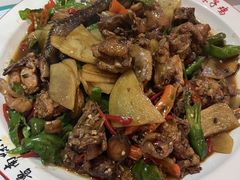 -鲁南仔·滕州炒鸡(经三路店)
