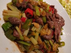 -娜仁图雅蒙古美食村(33小镇店)