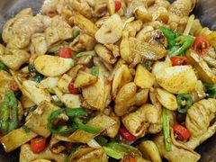 -湖南人家湘菜馆(镇江路店)
