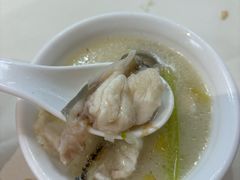-品香菜馆(旗峰路中侨大厦店)