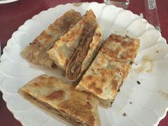 -溢心园香河肉饼总店