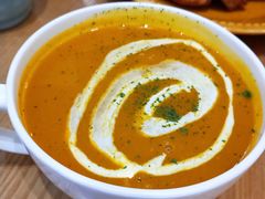 南瓜汤-HELLO 27 意面·沙拉·帕尼尼