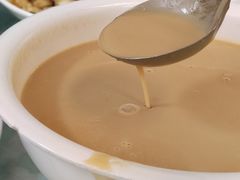 奶香花生糊-华春餐馆(鱼山路店)