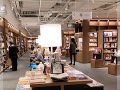 -茑屋书店(天目里店)