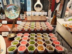 -雍容荟帝王蟹活龙虾展台自助(IFS黑金店)
