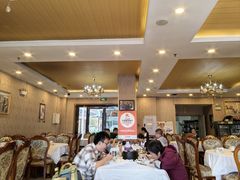 -鲁朗纳麦石锅鸡庄园