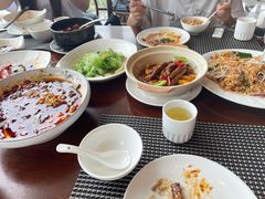 -蜈支洲岛珊瑚酒店临海阁中餐厅