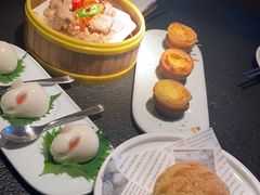 -蝴蝶里·粤菜·点心(滨江龙湖店)