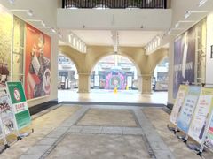 -王府井奥莱临潼小镇(临潼店)