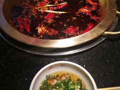 -潮火锅·麻辣牛肉火锅(观音桥方圆·LIVE店)