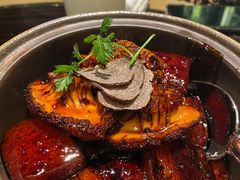 黑松露红烧肉-北京四季酒店·采逸轩