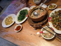 -皮蛋弟砂锅店(总店)