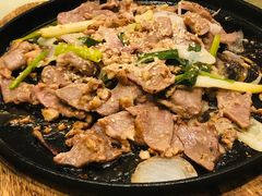 -沙龙酒家