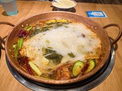 -洱火云南酸菜牛肉火锅(石景山当代商城店)