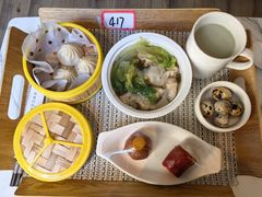 -臻儿屿月子会所(茶山店)