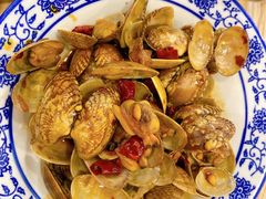 -江城燕子大排档(江汉路步行街店)