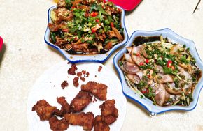 Cold-Mixed Duck Feet