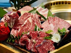 -铭牛烧肉·和牛海鲜自助(高新月牙湖店)