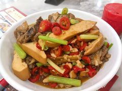-红色湘菜馆(春风店)