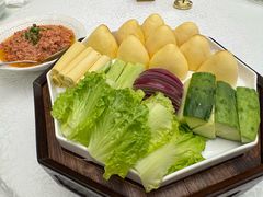 -品海楼·大连海胆锅贴馆(东港店)