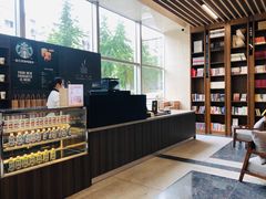 -凤凰国际书城(凤凰广场店)