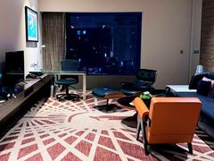 -上海虹桥西郊假日酒店