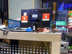 -街角等你.大连海鲜烧烤.经典铁板海鲜串(西安路店)