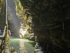 -华蓥山天意谷景区