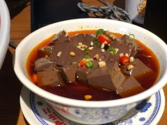 土冒血旺-炉小二铜锅牛蛙•川湘菜(三里屯店)