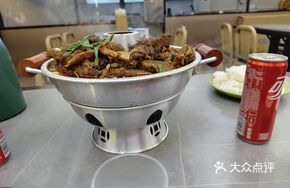 Beef and Beef Tendon Steak Pot