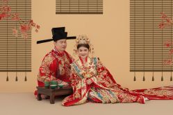 -雪中彩影婚纱摄影·微光艺术中心